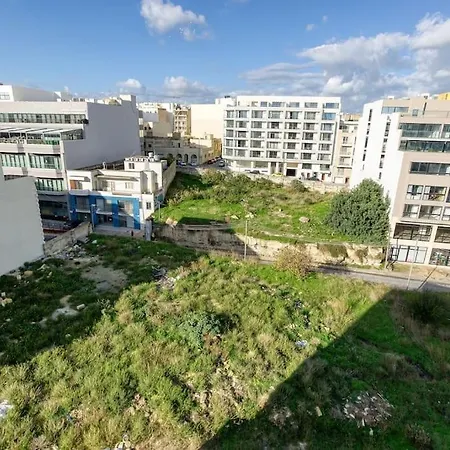 Studio Penthouse شقة